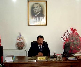  Bekir Türkay Akçakent Belediye Başkanı